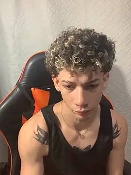 mateodeamjo online show from January 2025 06:45:01 AM