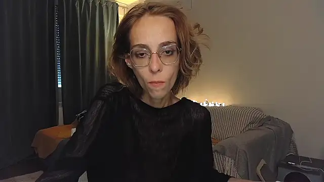 Snapshot of amber_quell_here chatting on May 2026 04:38:01 PM amber quell here online show from May 2026 04:38:01 PM