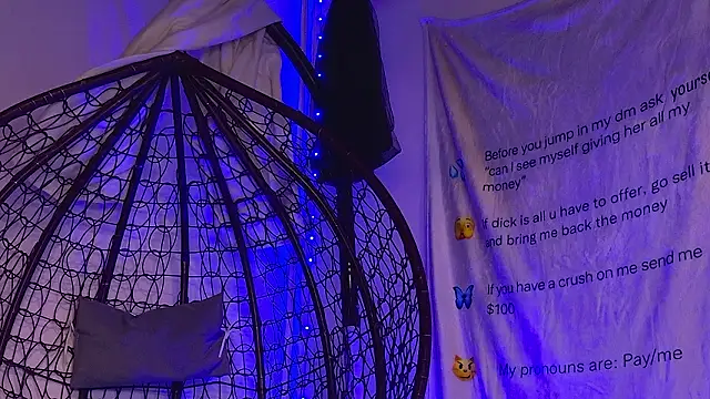 AriaVoss online show from March 2026 09:43:01 PM