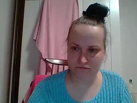  squirty cum lady  online show from March 2025 09:45:01 PM