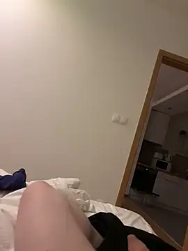 fekedaniel1999 online show from April 2026 09:34:01 PM