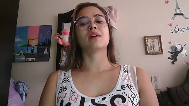 trianabell online show from February 2026 05:19:01 PM