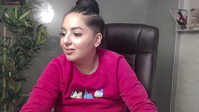 BustyAllyy online show from March 2025 10:43:02 PM