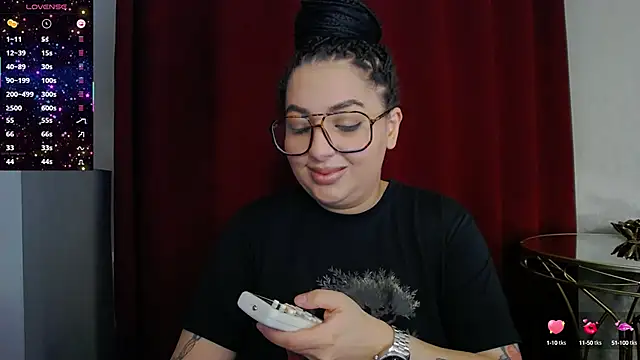 BustyAllyy online show from October 2025 06:08:02 PM