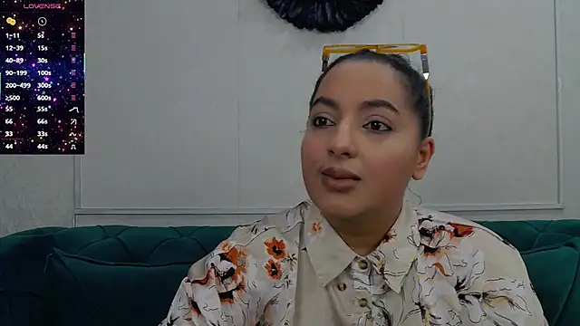 BustyAllyy online show from November 2025 08:07:02 PM