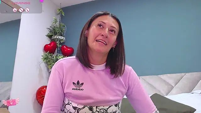 SharisWillian online show from March 2025 03:57:01 AM