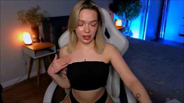 Lily Yin online show from January 2026 05:42:01 AM