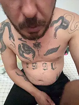 sikergecer3435 online show from April 2026 04:04:02 PM