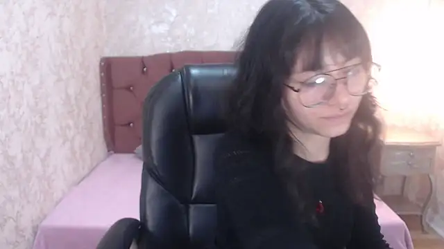 charlottemoonxz online show from February 2025 05:30:02 PM