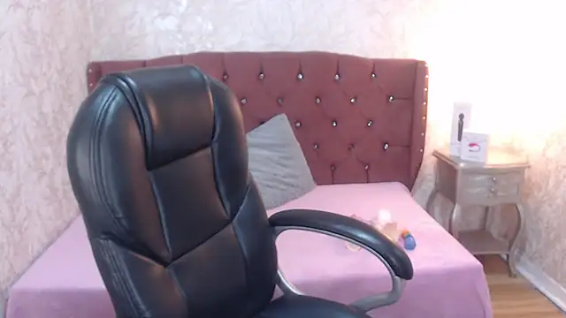 charlottemoonxz online show from February 2025 11:26:02 PM