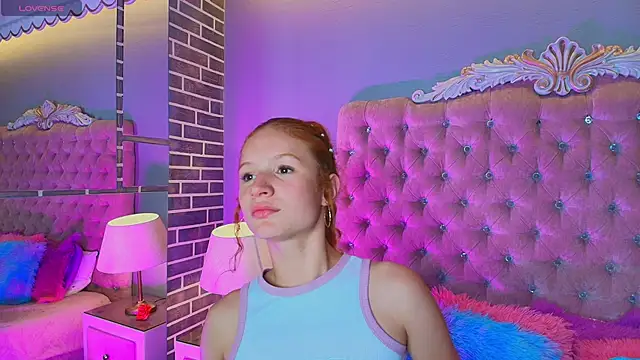 AdelaineBest online show from November 2025 11:48:01 PM