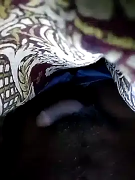 Snapshot of Sweety_Tamil_boy chatting on December 2024 08:36:02 PM Sweety Tamil boy online show from December 2024 08:36:02 PM