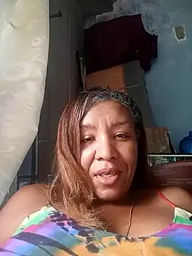 Snapshot of Surreyaa chatting on September 2025 09:14:02 PM Surreyaa online show from September 2025 09:14:02 PM