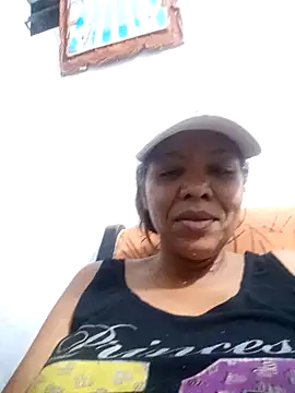 Snapshot of Surreyaa chatting on September 2025 01:20:02 AM Surreyaa online show from September 2025 01:20:02 AM