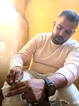 ListedLoin online show from January 2025 01:14:01 PM