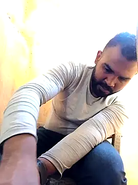 ListedLoin online show from January 2025 07:28:01 AM