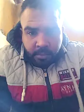 ListedLoin online show from February 2025 09:00:02 AM