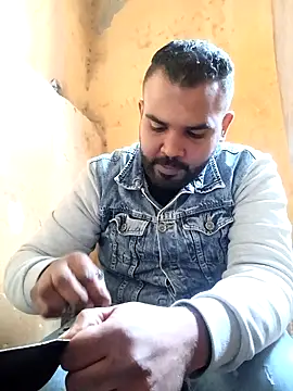 ListedLoin online show from February 2025 02:38:02 PM