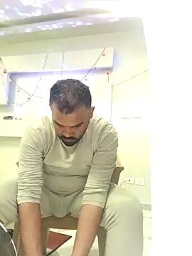 ListedLoin online show from March 2025 05:35:02 PM