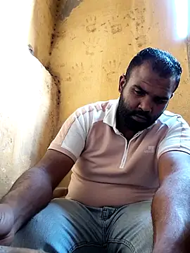 ListedLoin online show from October 2025 01:34:01 PM