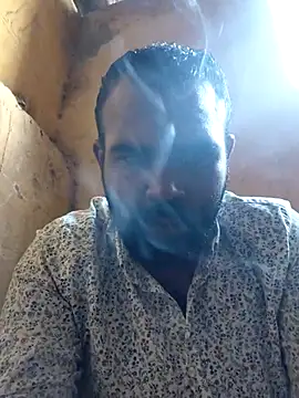 ListedLoin online show from November 2025 12:40:02 PM