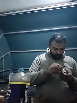 ListedLoin online show from December 2025 11:45:02 PM