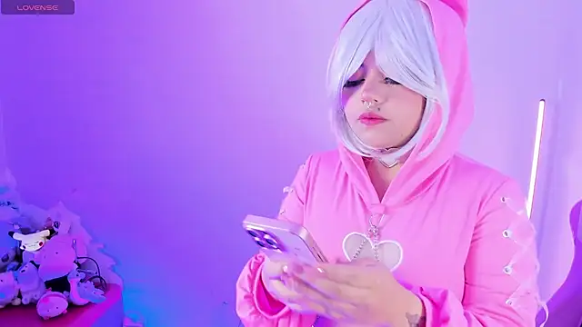 Ahri Elderwood online show from January 2026 05:13:02 AM