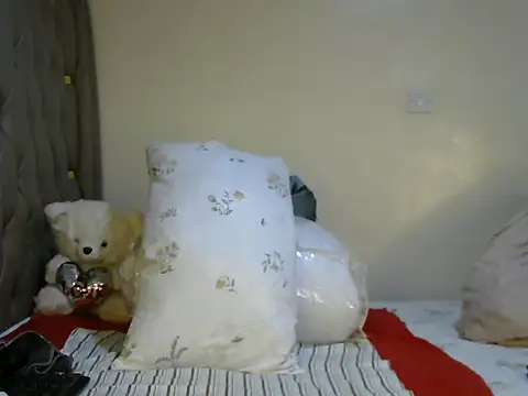 ebony Catalia online show from October 2025 10:41:02 PM