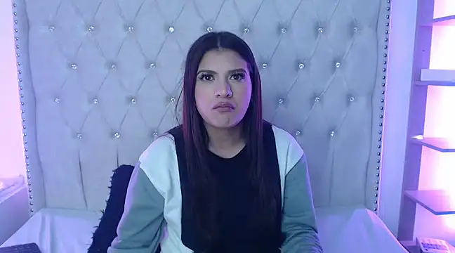 Abril Squirt online show from March 2025 07:47:02 AM