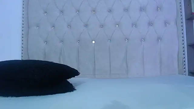 Abril Squirt online show from March 2026 10:45:02 AM