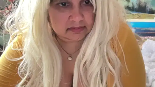 MelanieFawker online show from September 2025 02:28:01 PM