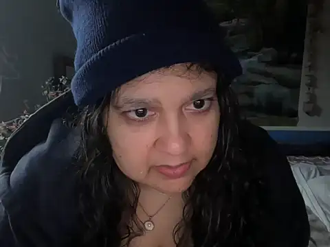 MelanieFawker online show from October 2025 02:02:01 PM