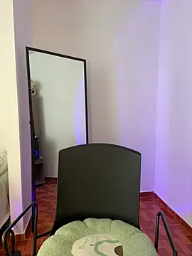 DaryRos online show from February 2025 09:22:01 PM