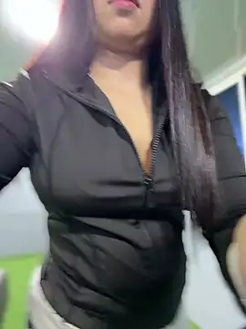 VAL PRINCESS online show from August 2026 12:12:02 AM