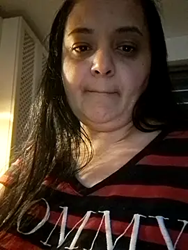 sarahhh1987 online show from February 2026 03:43:01 PM