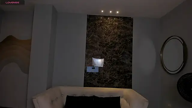 AliceHarper  online show from March 2026 06:37:01 PM