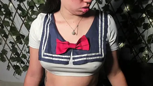 CoralineSanchez online show from October 2025 03:15:02 AM