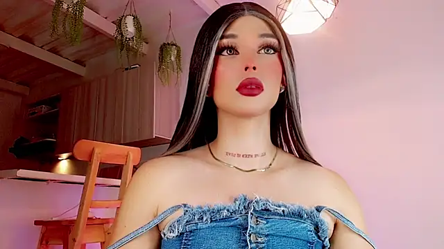 Marian LV online show from February 2025 10:39:02 AM