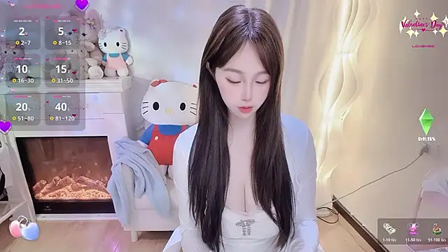 Kiss-18 online show from November 2025 12:38:01 PM