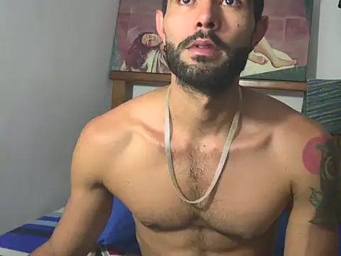 hideonbush051 online show from February 2026 03:40:02 PM