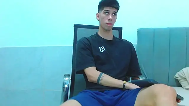 Snapshot of jhony-sex chatting on February 2026 04:31:01 AM jhony-sex online show from February 2026 04:31:01 AM