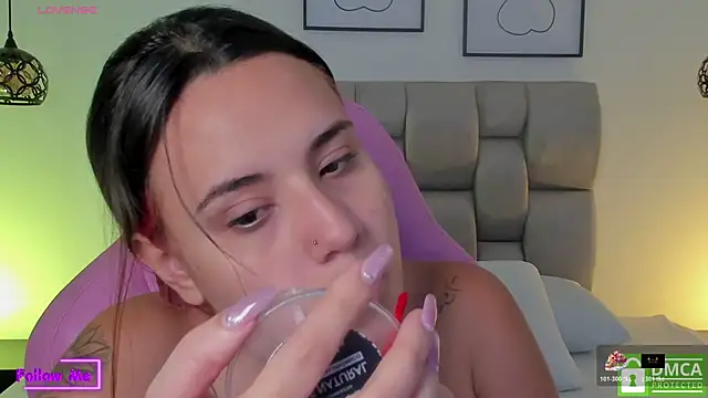 Susan-Sweet-7 online show from April 2026 07:25:02 PM