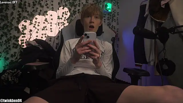 twinkben online show from January 2026 02:59:01 AM