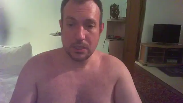 Mike 12hot online show from February 2026 07:04:01 PM