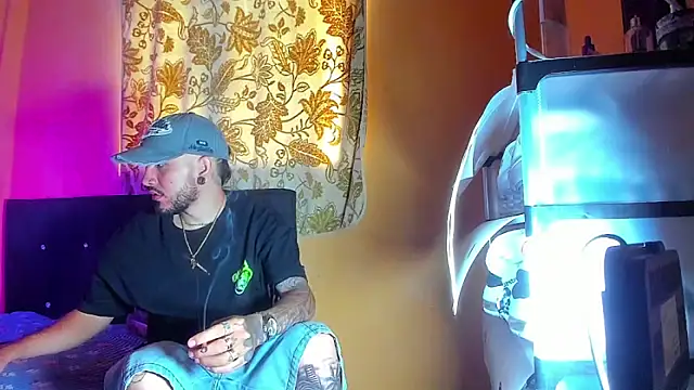 smoker445 online show from April 2026 04:15:02 PM