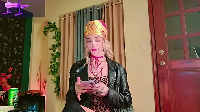 Finibondi online show from April 2026 06:20:02 AM