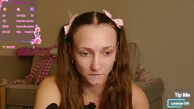 Milky flexy cat online show from June 2026 03:34:02 PM