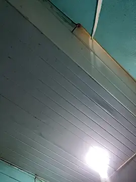 novinhooxz online show from April 2026 10:40:02 PM