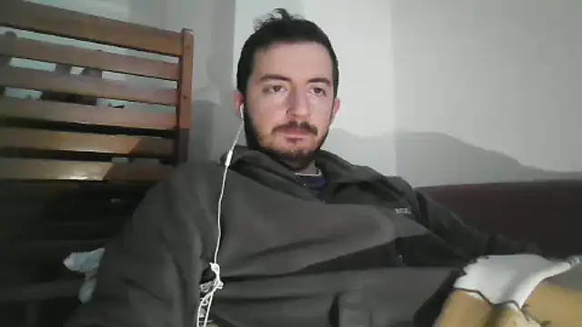 laynufff online show from December 2024 05:29:02 AM