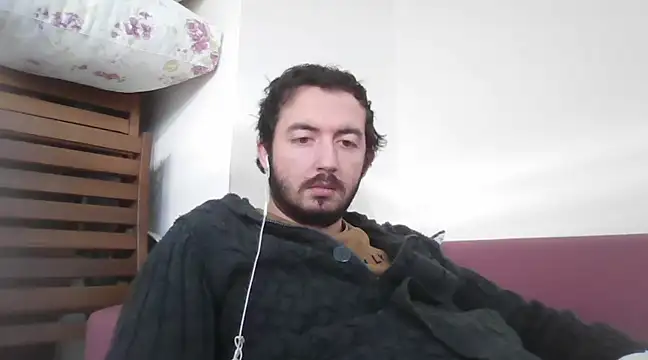 laynufff online show from February 2025 02:30:01 PM